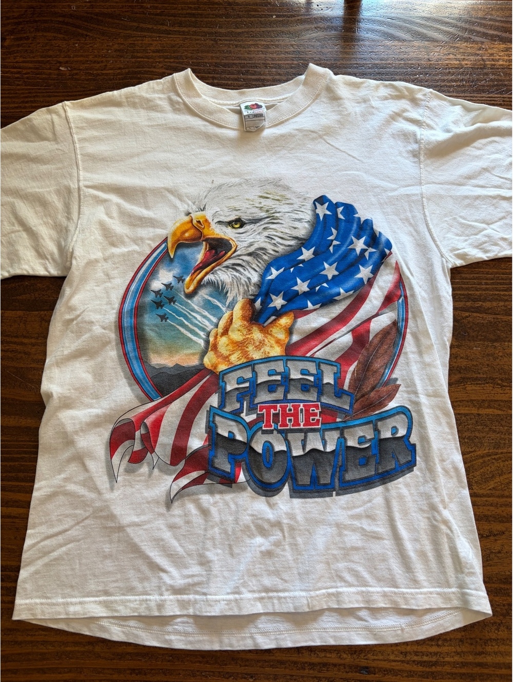 Vintage 90s Fruit of the Loom White Graphic Tee Eagle USA Flag Large